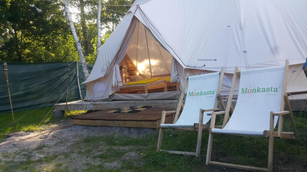 Glamping Z Alpakami Hotel Jankowice  Ngoại thất bức ảnh