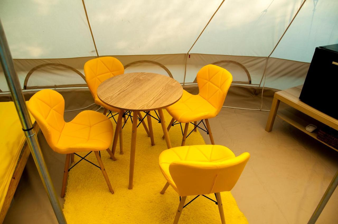 Glamping Z Alpakami Hotel Jankowice  Ngoại thất bức ảnh